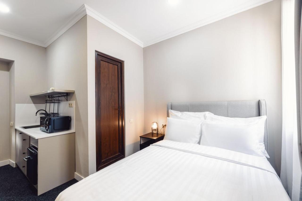 Salve Hotel Tbilisi Bagian luar foto
