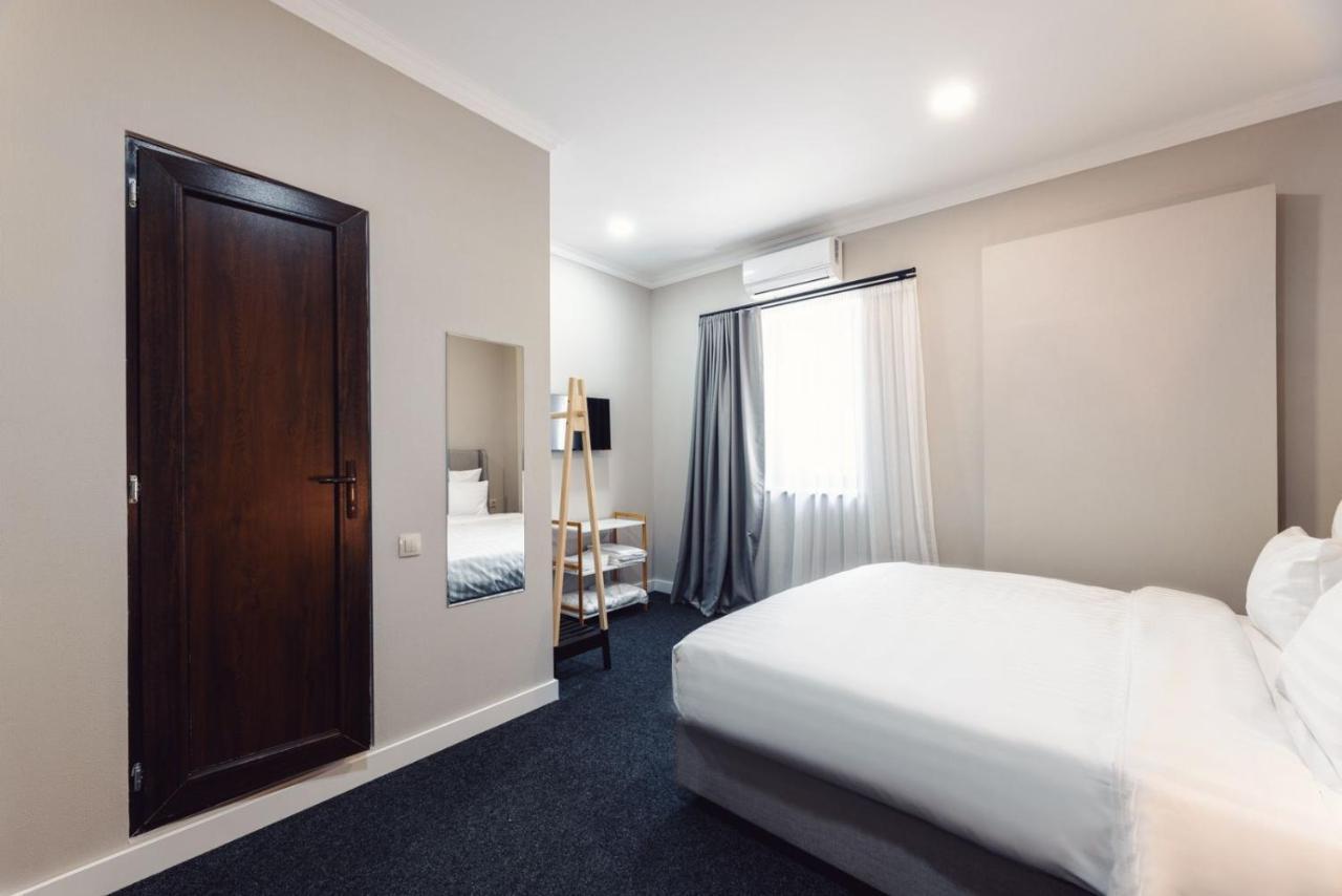 Salve Hotel Tbilisi Bagian luar foto
